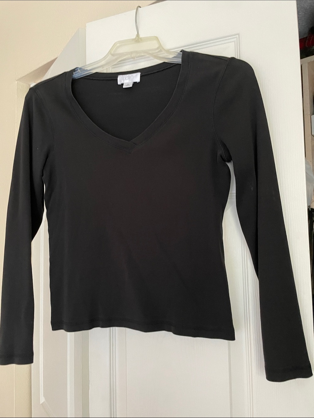 Loft Black V-Neck Long Sleeve Tee